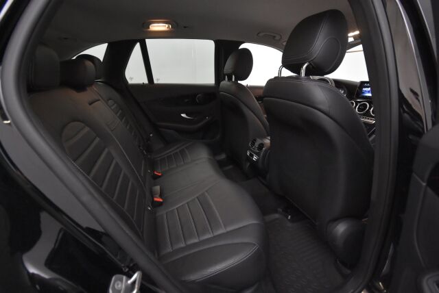 Mercedes-Benz GLC 2016 350 e 4Matic A Premium Business / Sporttipenkit / Kaistavahti / ILS-LED / Navigointi - RAHOITUS TÄHÄN AUTOON VAIN 3.99% - 