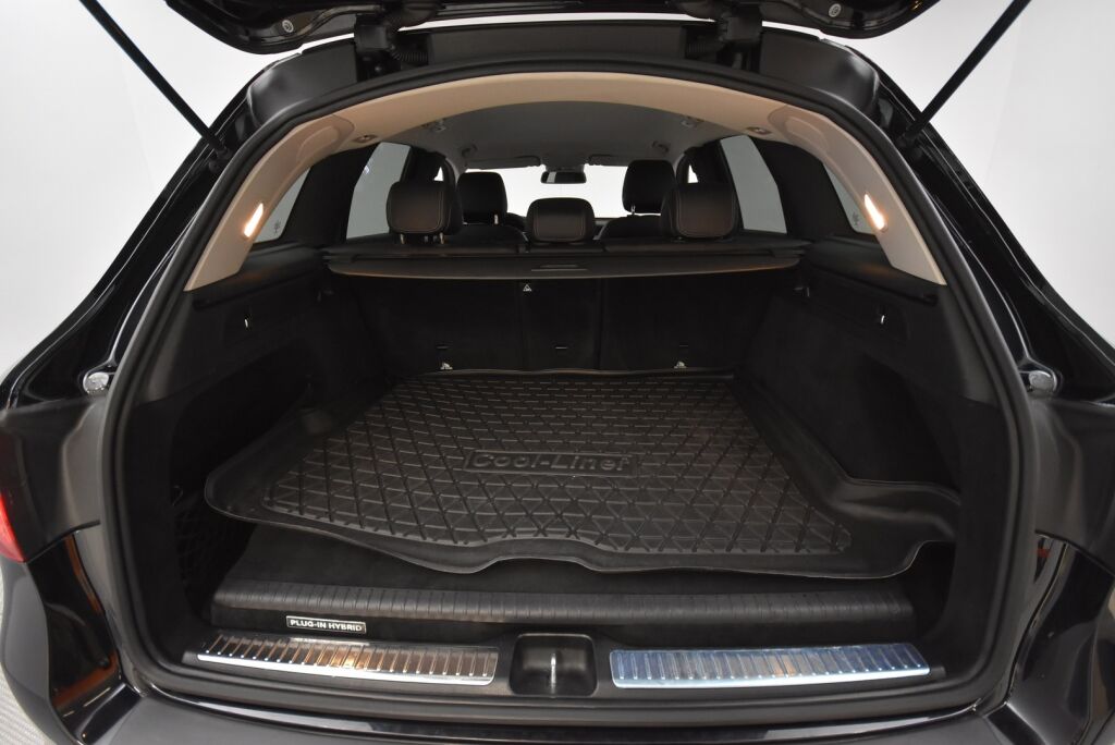 Mercedes-Benz GLC 2016 350 e 4Matic A Premium Business / Sporttipenkit / Kaistavahti / ILS-LED / Navigointi - RAHOITUS TÄHÄN AUTOON VAIN 3.99% - 