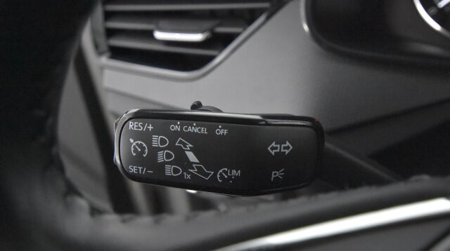 Skoda Scala 2021 1,0 TSI G-TEC Ambition / Led-ajovalot / Moottorinlämmitin / Apple carplay / Android auto