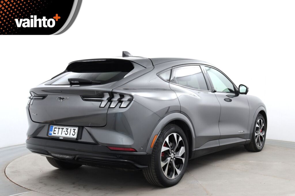Ford Mustang Mach-E 2021 98kWh 351hv A1 AWD First Edition 5-ovinen B&O / 360° / Adapt. Vakkari / Navi / Nahat