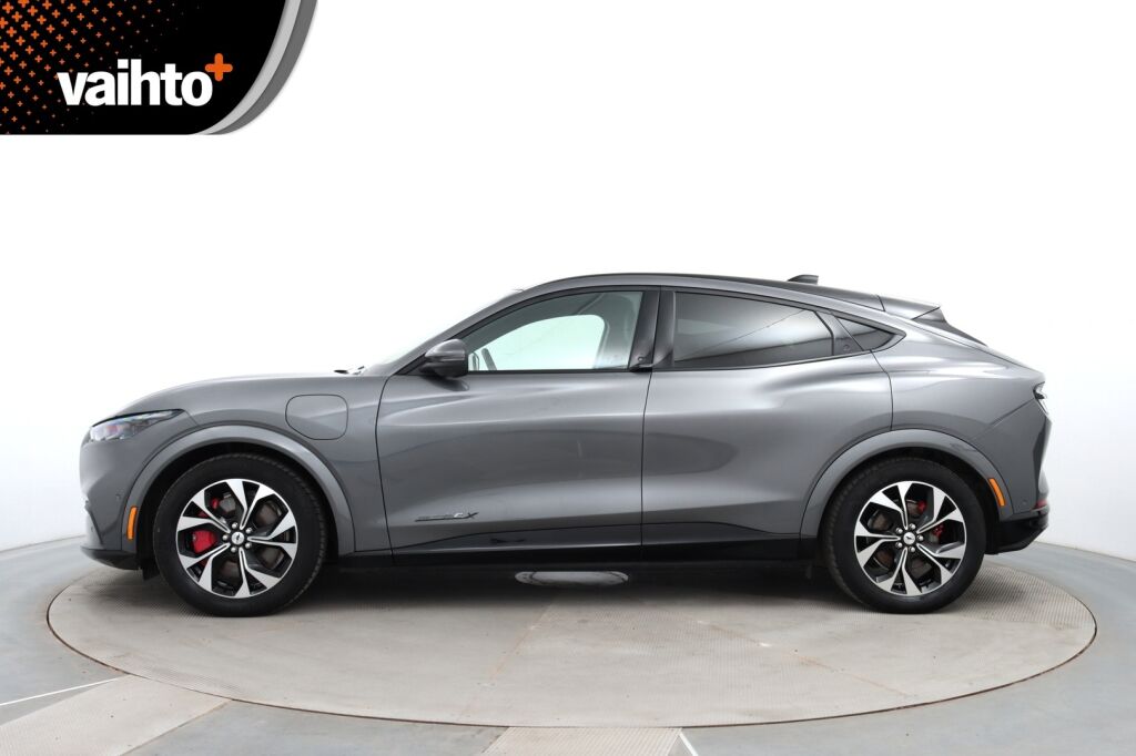 Ford Mustang Mach-E 2021 98kWh 351hv A1 AWD First Edition 5-ovinen B&O / 360° / Adapt. Vakkari / Navi / Nahat