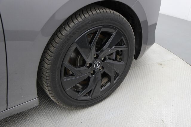 Opel Astra 2022 5-ov Innovation Plus 180 A PHEV / ACC / Lämmitettävä ohjauspyörä ja tuulilasi / - RAHOITUS TÄHÄN AUTOON VAIN 3.99% - 