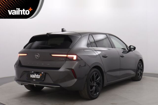 Opel Astra 2022 5-ov Innovation Plus 180 A PHEV / ACC / Lämmitettävä ohjauspyörä ja tuulilasi / - RAHOITUS TÄHÄN AUTOON VAIN 3.99% - 