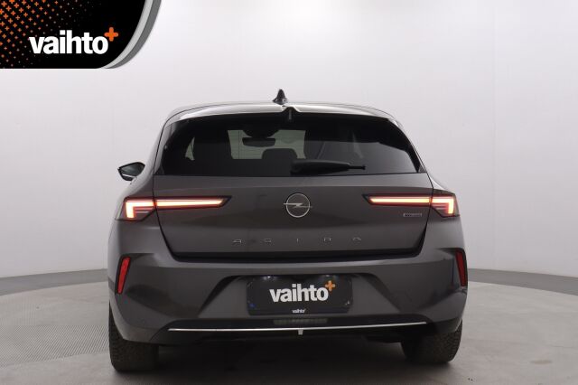 Opel Astra 2022 5-ov Innovation Plus 180 A PHEV / ACC / Lämmitettävä ohjauspyörä ja tuulilasi / - RAHOITUS TÄHÄN AUTOON VAIN 3.99% - 