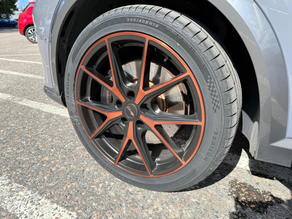 Cupra Formentor 2021 VZ 1.4 PHEV 180 kW e-HYBRID DSG / Adapt vakkari / Vetokoukku / BLIS / 360° kamera+tutkat