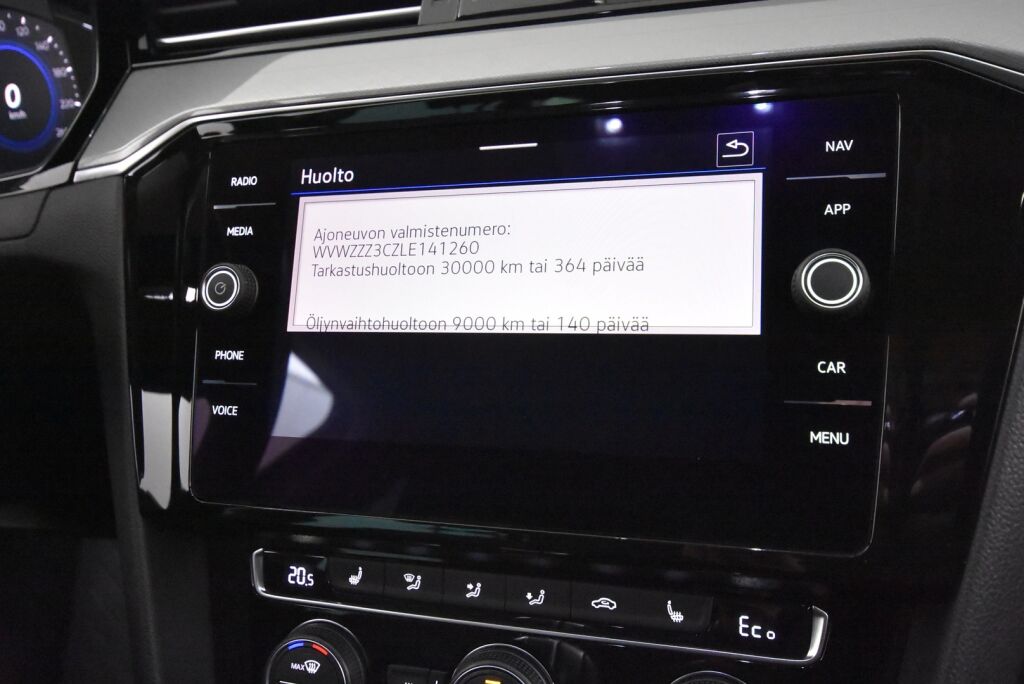 Volkswagen Passat 2020 Variant GTE Plug-In Hybrid 160 kW DSG-automaatti / Adaptiivinen vakionopeussäädin/ Tehdaskoukku/ Webasto/ Nahkat/ Akku 13 kwh