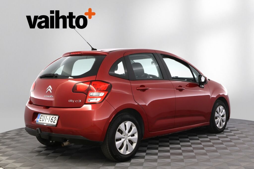 Citroen C3 2011 City 60 / 6/25 leimattu / Vetokoukku / Ilmastointi / Vakionopeudensäädin / Lohko+sisäpistoke / Tuoreet kesäkumit