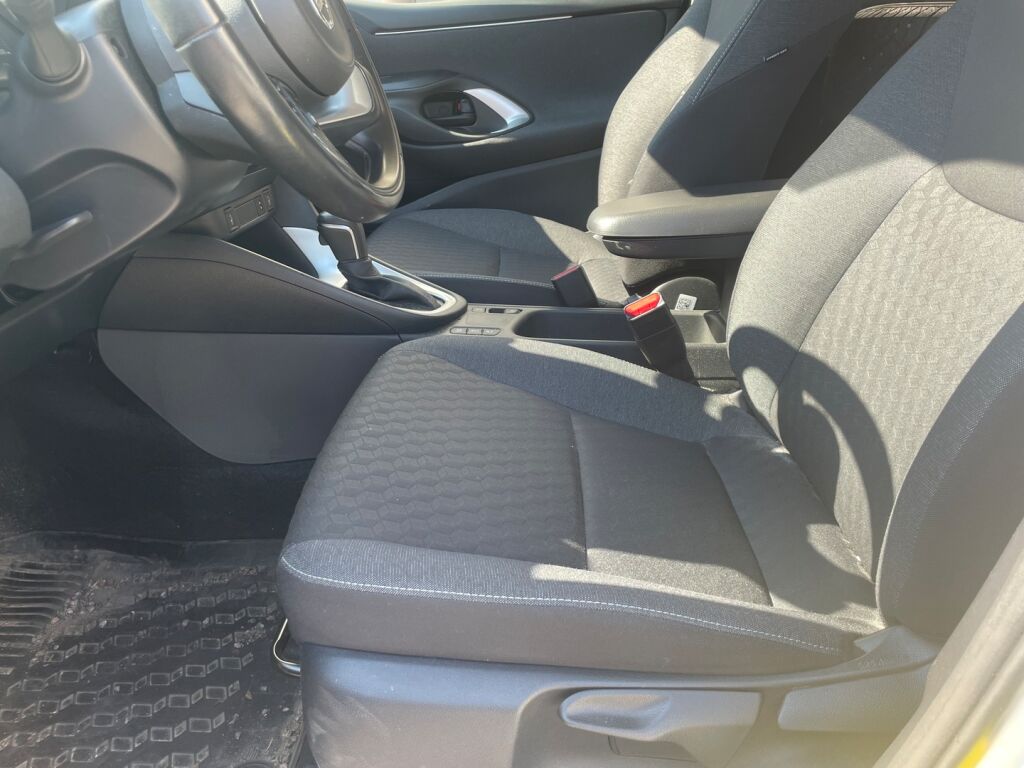 Toyota Yaris 2022 1,5 Hybrid Active / Adapt.vakionopeussäädin/ Kamera/Navi