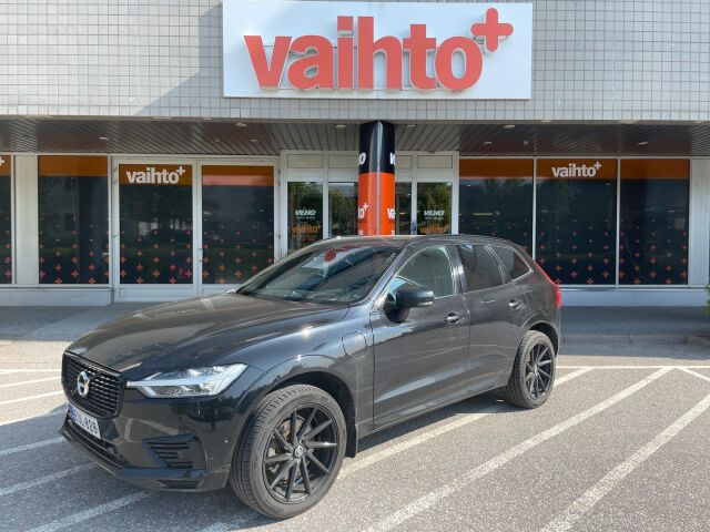 Volvo XC60 2018 T8 AWD R-Design aut / Hud/ Tehdaskoukku/ Webasto/ Kattoluukku
