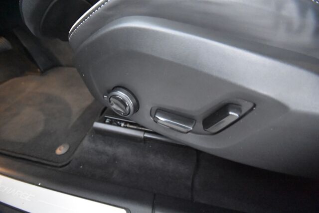 Volvo XC60 2023 T8 AWD Long Range High Performance Ultimate Dark aut / Harman kardon/ Kattoluukku/ Muistipenkit/ 360 Kamera