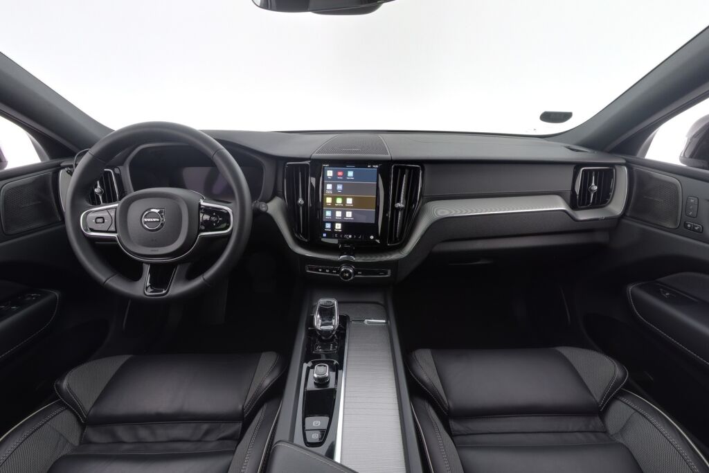 Volvo XC60 2023 T8 AWD Long Range High Performance Ultimate Dark aut / Harman kardon/ Kattoluukku/ Muistipenkit/ 360 Kamera