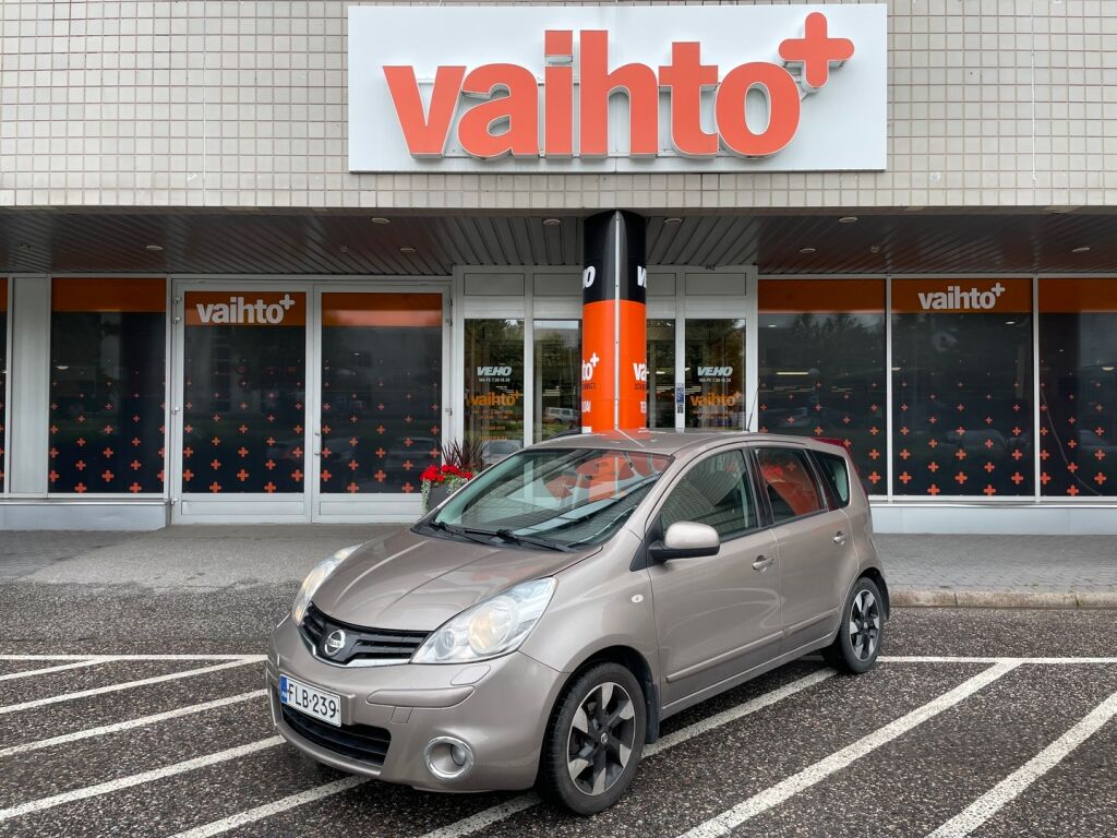 Nissan Note 2013 1,4 Select Edition 5M/T / Vakionopeudensäädin / Lohkolämmitin / Bluetooth / Autom. ilmastointi / Puoli nahkat / Aluvanteet