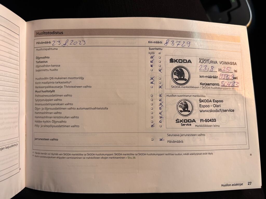 Skoda Citigo 2013 1,0 75 Elegance ASG Autom. 5-ov. / 1-om. Suomiauto / Comfort-paketti / Technic-paketti / Lohko + sisä