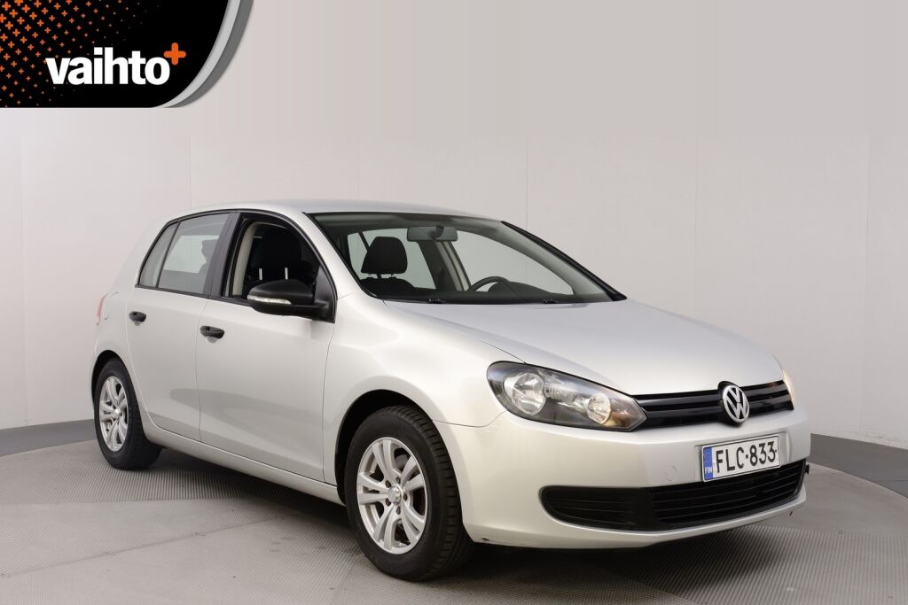 Volkswagen Golf 2012 Comfortline 1,2 TSI 77 kW (105 hv) BlueMotion Technology DSG-aut 4-ovinen/ Vasta huollettu/ Moottorinlämmitin