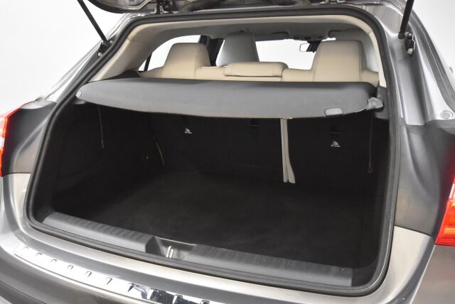 Mercedes-Benz GLA 2014 200 A Premium Business / Suomiauto / P. kamera / Vakionopeudensäädin