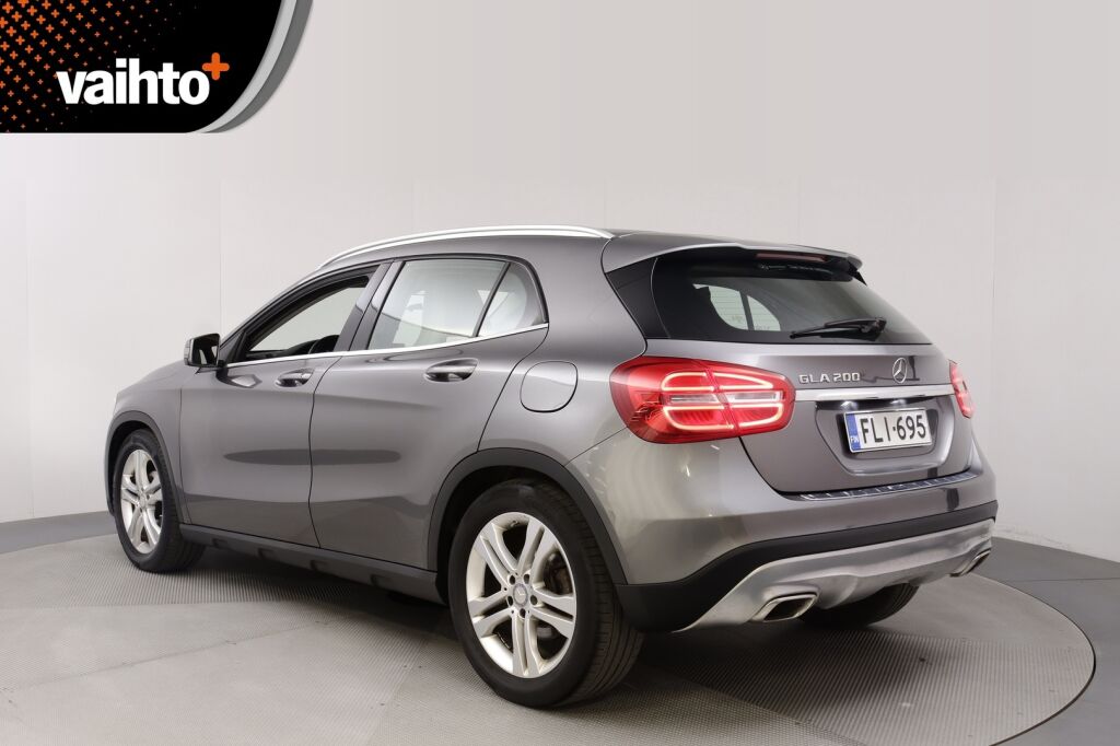 Mercedes-Benz GLA 2014 200 A Premium Business / Suomiauto / P. kamera / Vakionopeudensäädin