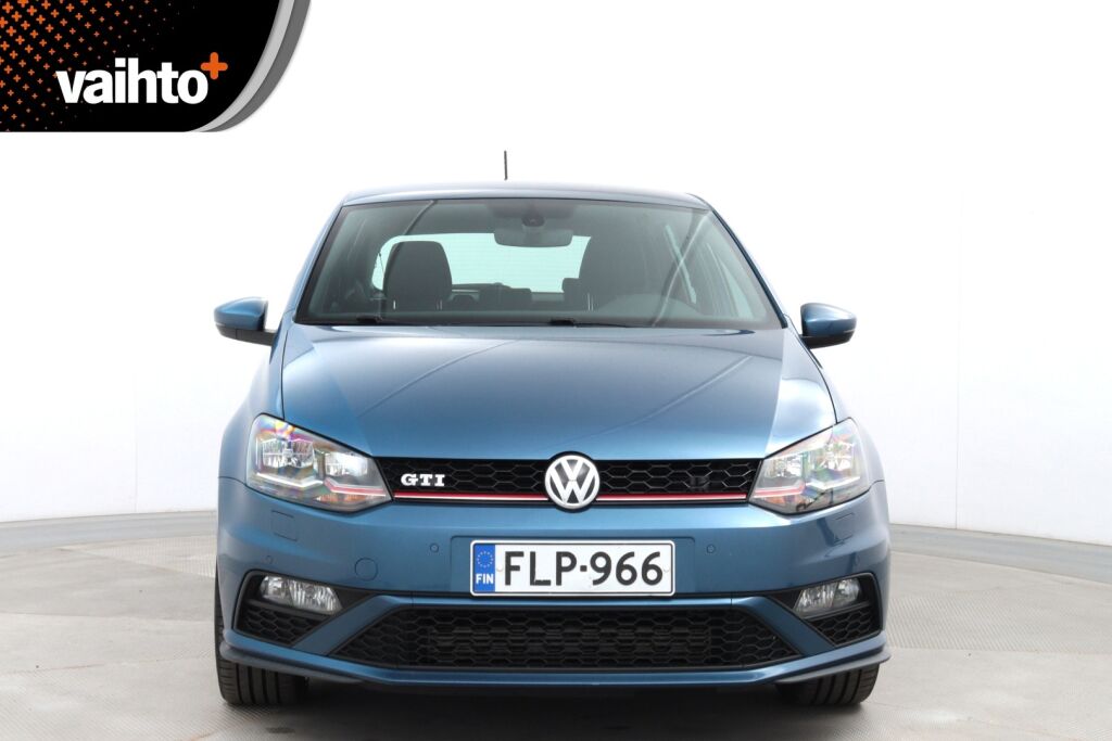 Volkswagen Polo 2015 GTI 1,8 TSI 141 kW (192 hv) BlueMotion DSG / LED ajovalot / Sportti penkit / Flat bottom ratti / Vakkari / Tutkat E+T /