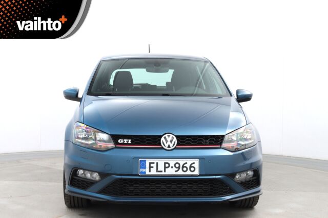 Volkswagen Polo 2015 GTI 1,8 TSI 141 kW (192 hv) BlueMotion DSG / LED ajovalot / Sportti penkit / Flat bottom ratti / Vakkari / Tutkat E+T /