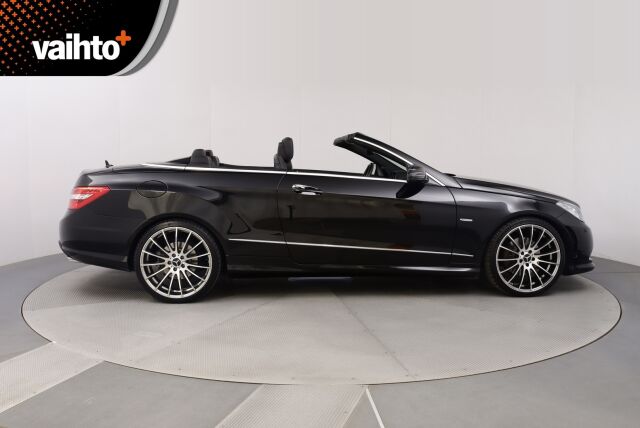 Mercedes-Benz E 2011 350 BE Cabriolet A AMG Styling / Airscarf / Ortopedi istuimet / Harman Kardon / Ilmastoidut etuistuimet