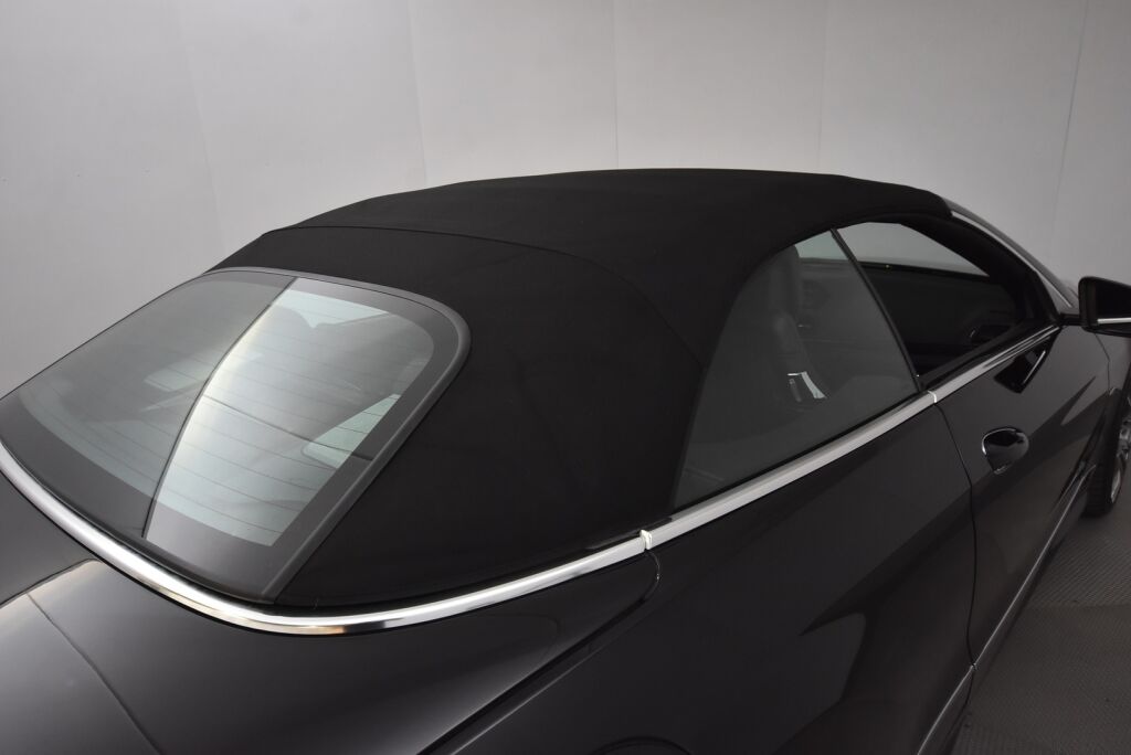 Mercedes-Benz E 2011 350 BE Cabriolet A AMG Styling / Airscarf / Ortopedi istuimet / Harman Kardon / Ilmastoidut etuistuimet