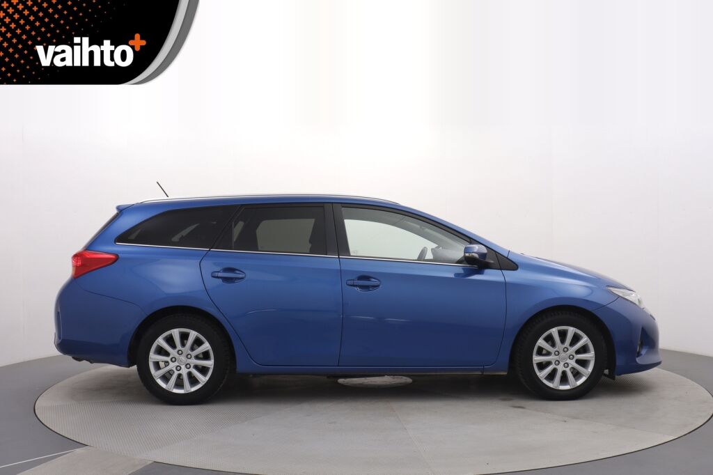 Toyota Auris 2015 Touring Sports 1,6 Valvematic Active Edition Multidrive S 5ov / Aut.ilmastointi / Vakkari / Kamera /