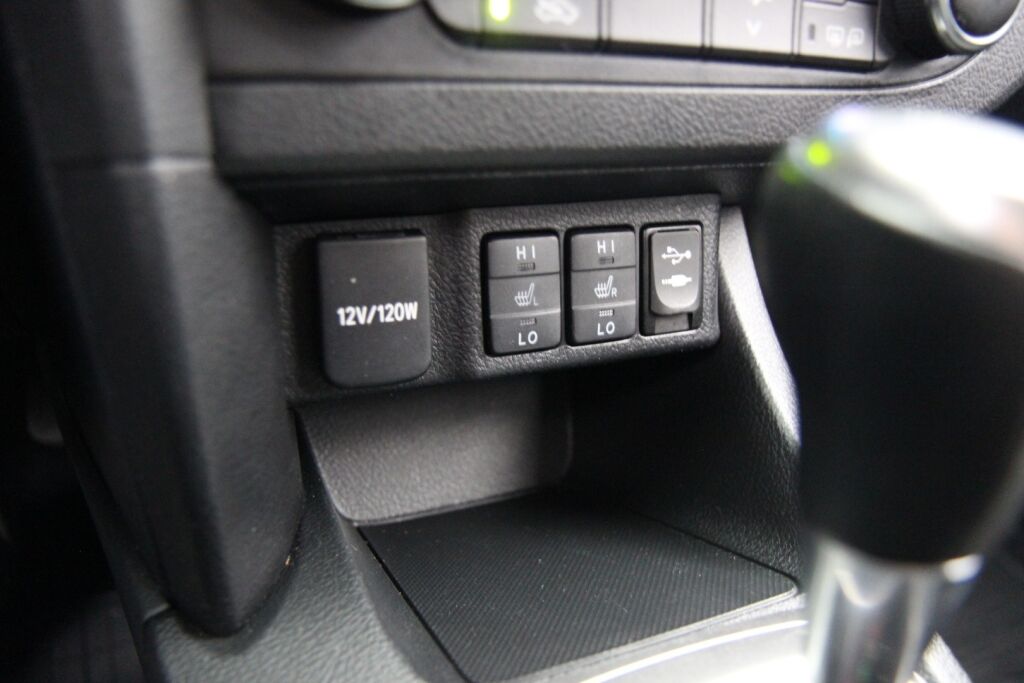 Toyota Auris 2015 Touring Sports 1,6 Valvematic Active Edition Multidrive S 5ov / Aut.ilmastointi / Vakkari / Kamera /