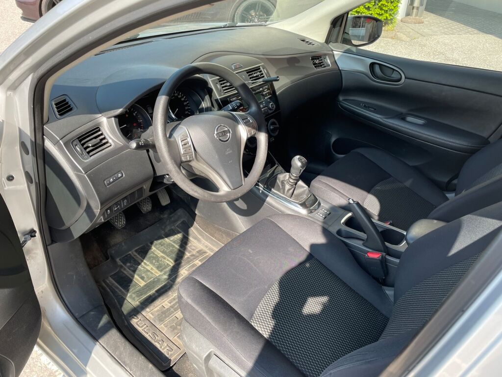 Nissan Pulsar 2016 DIG-T 115 Visia 6M/T E6 / Vakionopeudensäädin / Ilmastointi / Suomiauto