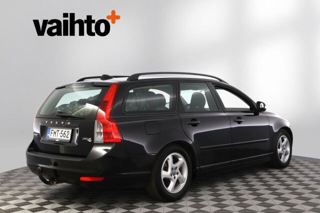 Volvo V50 2011 1,6D DRIVe start/stop Momentum man / Polttoainetoiminen lisälämmitin / Vetokoukku / Vakionopeudensäädin