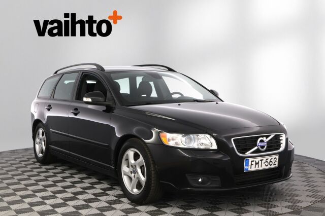 Volvo V50 2011 1,6D DRIVe start/stop Momentum man / Polttoainetoiminen lisälämmitin / Vetokoukku / Vakionopeudensäädin