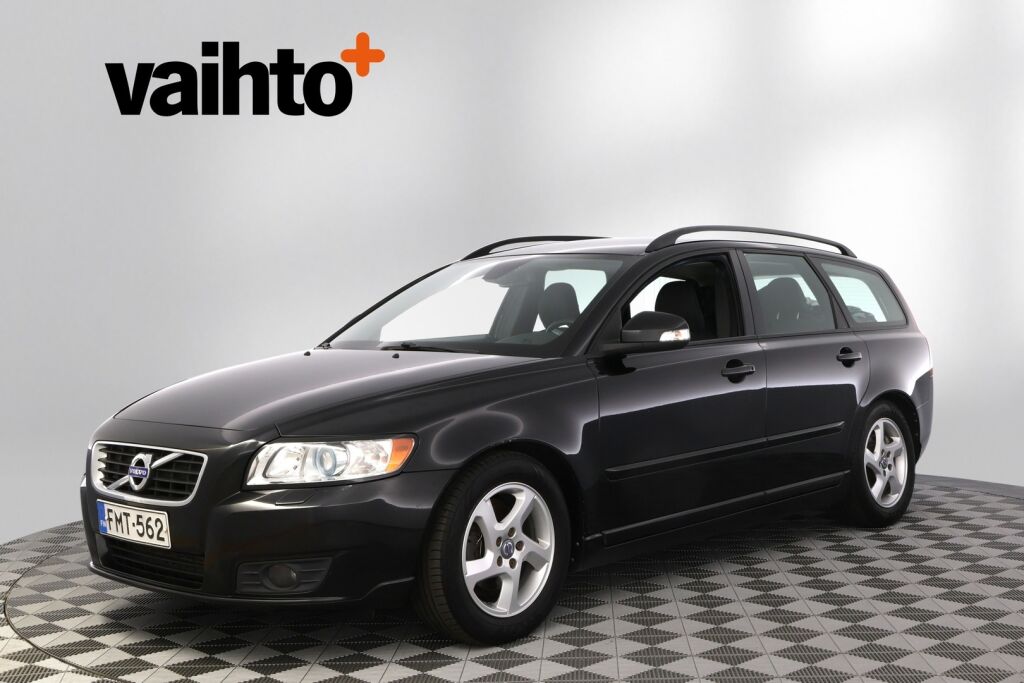 Volvo V50 2011 1,6D DRIVe start/stop Momentum man / Polttoainetoiminen lisälämmitin / Vetokoukku / Vakionopeudensäädin