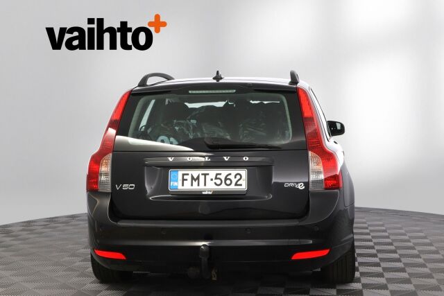 Volvo V50 2011 1,6D DRIVe start/stop Momentum man / Polttoainetoiminen lisälämmitin / Vetokoukku / Vakionopeudensäädin