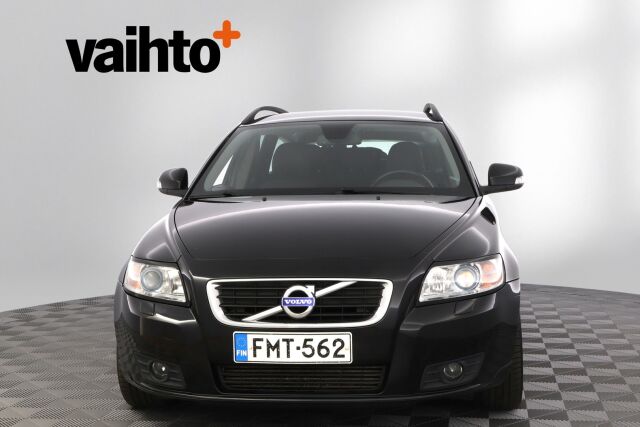 Volvo V50 2011 1,6D DRIVe start/stop Momentum man / Polttoainetoiminen lisälämmitin / Vetokoukku / Vakionopeudensäädin