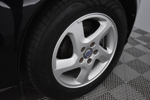 Volvo V50 2011 1,6D DRIVe start/stop Momentum man / Polttoainetoiminen lisälämmitin / Vetokoukku / Vakionopeudensäädin