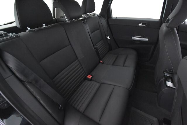 Volvo V50 2011 1,6D DRIVe start/stop Momentum man / Polttoainetoiminen lisälämmitin / Vetokoukku / Vakionopeudensäädin