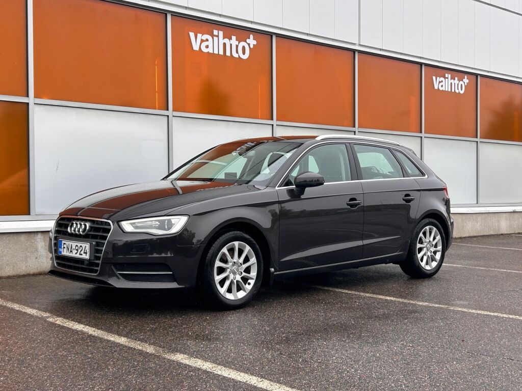 Audi A3 2016 Sportback Business 1,2 TFSI 81 kW / Merkkihuollettu / Tutka / Moottorinlämmitin