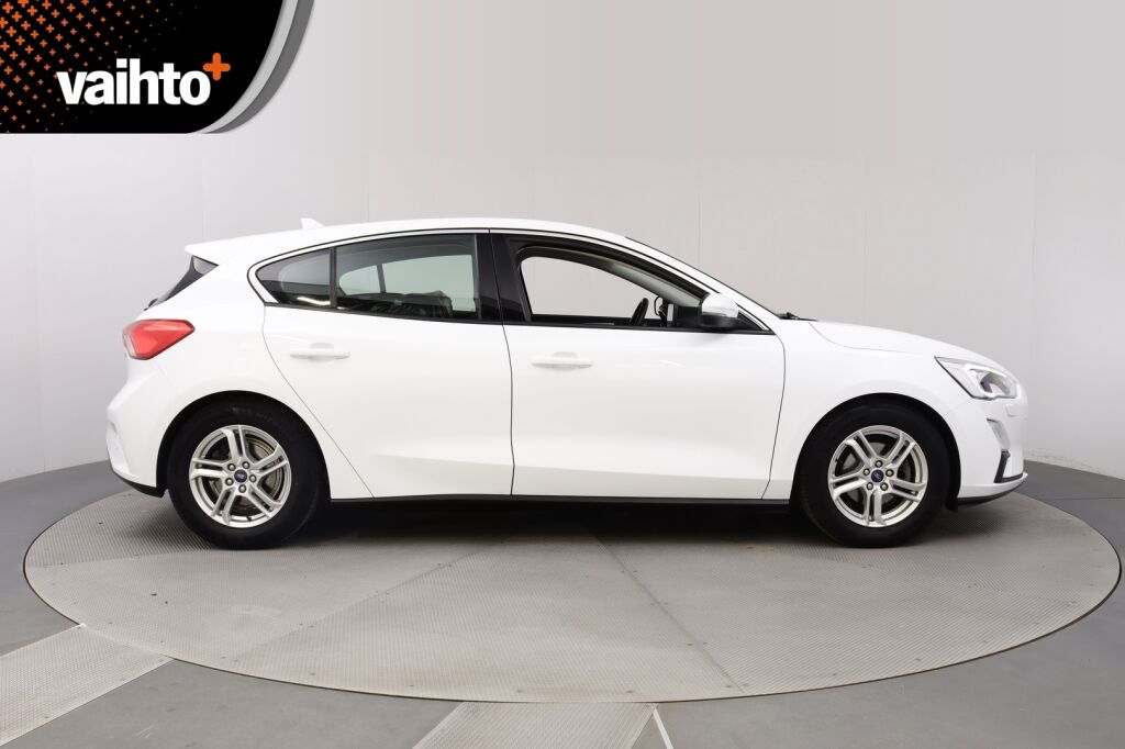 Ford Focus 2019 1,0 EcoBoost 125 hv M6 Trend 5-ovinen / Keyless Go / Navi / Vakkari