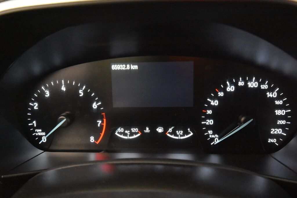 Ford Focus 2019 1,0 EcoBoost 125 hv M6 Trend 5-ovinen / Keyless Go / Navi / Vakkari