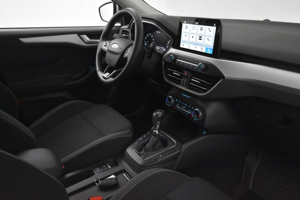 Ford Focus 2019 1,0 EcoBoost 125 hv M6 Trend 5-ovinen / Keyless Go / Navi / Vakkari