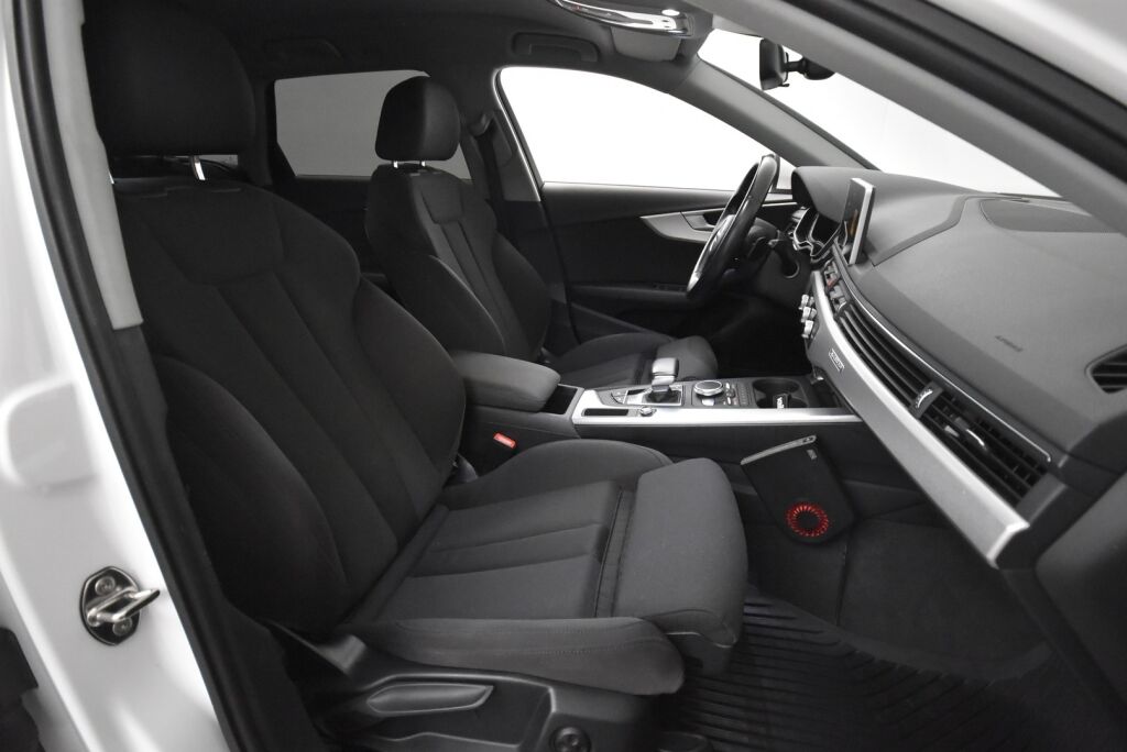 Audi A4 2016 Avant Business Sport 2,0 TDI 140 kW quattro S tronic / Sähköinen vetokoukku / Navigointi / Digitaalimittaristo - RAHOITUS TÄHÄN AUTOON VAIN 3.99% - 