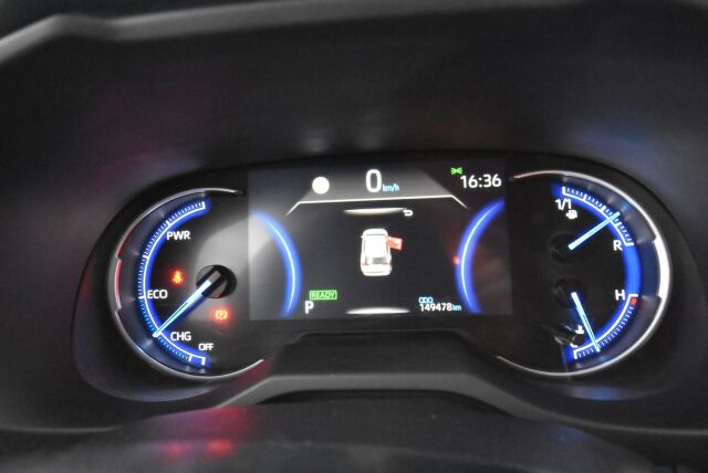 Toyota RAV4 2019 2,5 Hybrid AWD-i Style / Vetokoukku / JBL Sound System / Smart Entry / Bi-Led