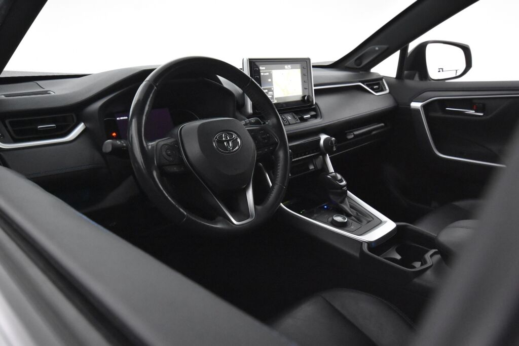 Toyota RAV4 2019 2,5 Hybrid AWD-i Style / Vetokoukku / JBL Sound System / Smart Entry / Bi-Led