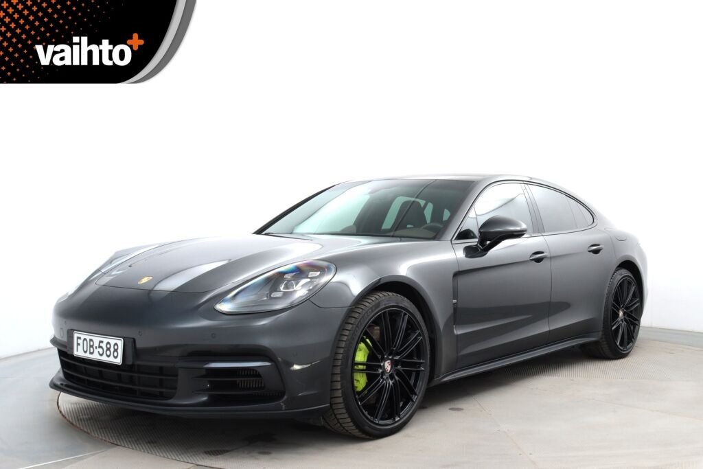 Porsche Panamera 2018 4 E-Hybrid / Sport-putkisto / Muistipenkki / Nahkaverhoilu / Match DSP /