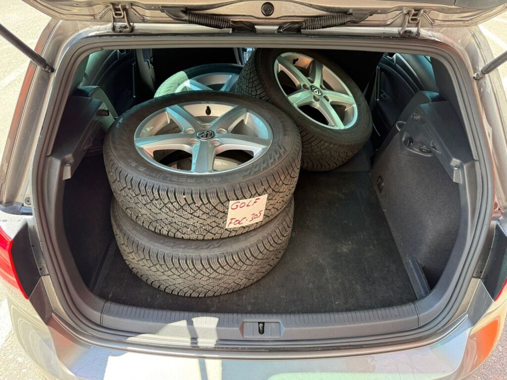 Volkswagen Golf 2016 R-Line 1,4 TSI 110 kW (150 hv) ACT DSG-automaatti / Webasto / Adapt. vakkari /  Xenon-ajovalot / Jakopää tehty 07/2025
