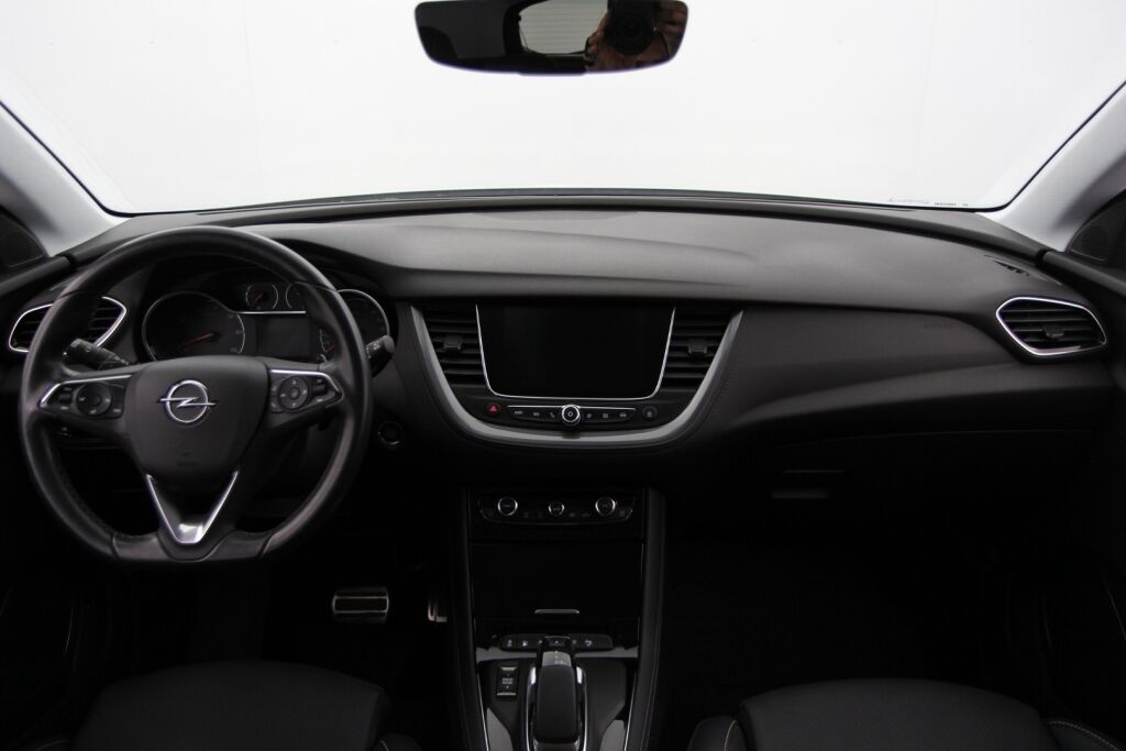 Opel Grandland X 2021 Executive 300 PHEV AWD A8 / 1-om. Suomiauto / Ilmastoidut nahat / 360-kamera / Keyless