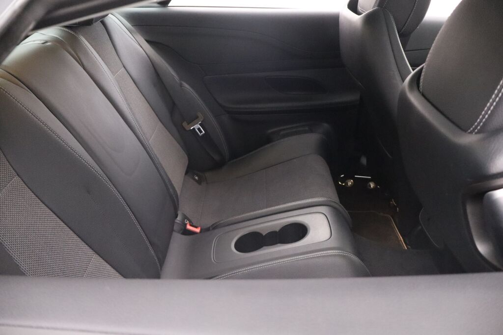 Mercedes-Benz E 2018 220 d 4Matic A Coupé / Suomiauto / Lasikattoluukku / Sähk. Koukku / P-Kamera