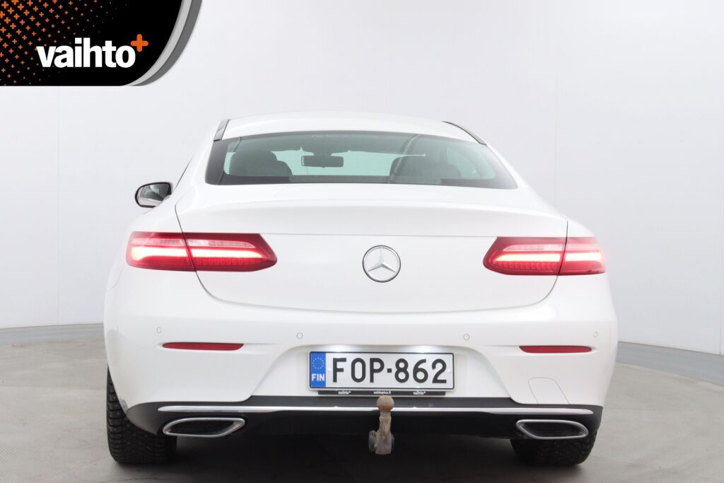 Mercedes-Benz E 2018 220 d 4Matic A Coupé / Suomiauto / Lasikattoluukku / Sähk. Koukku / P-Kamera