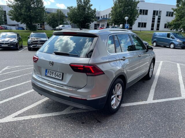 Volkswagen Tiguan 2016 Highline 2,0 TSI 132 kW (180 hv) 4MOTION DSG / Webasto / HUD / ACC / 360 Kamerat / Vetokoukku / Panorama