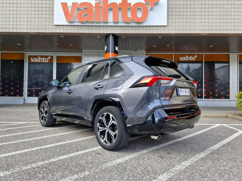 Toyota RAV4 Plug-in 2022 Hybrid 2,5 AWD-i Premium Charged Edition / JBL / HUD / 360 Kamera / Panoraama / Acc / Keyless / Nahkasisusta / 1 Om