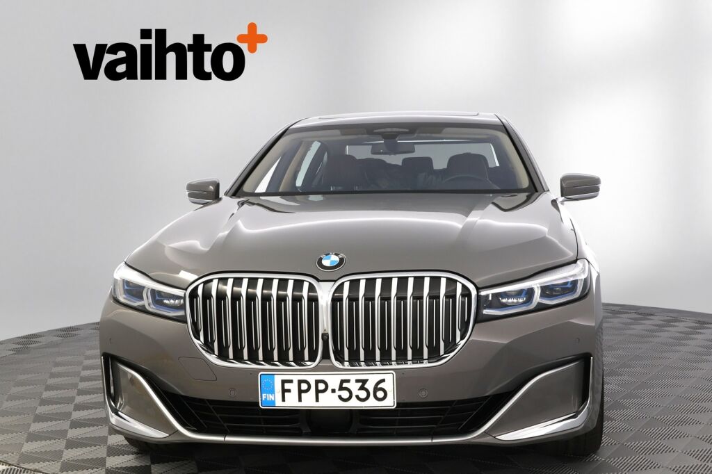 BMW 745 2019 G12 Sedan 745Le A xDrive H&K / HUD / Laser / Ilma-alusta / ACC / 4-pyöräohj. / Soft Close / Kattoluukku / 360 /  Comfort-istuimet- Muisti, Hieronta, Ilmastointi