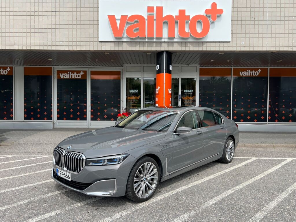 BMW 745 2019 G12 Sedan 745Le A xDrive H&K / HUD / Laser / Ilma-alusta / ACC / 4-pyöräohj. / Soft Close / Panorama / 360 /  Comfort-istuimet- Muisti, Hieronta, Ilmastointi